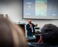 Lottopar realiza novo ciclo de treinamento sobre integridade esportiva para atletas do Athletico Paranaense